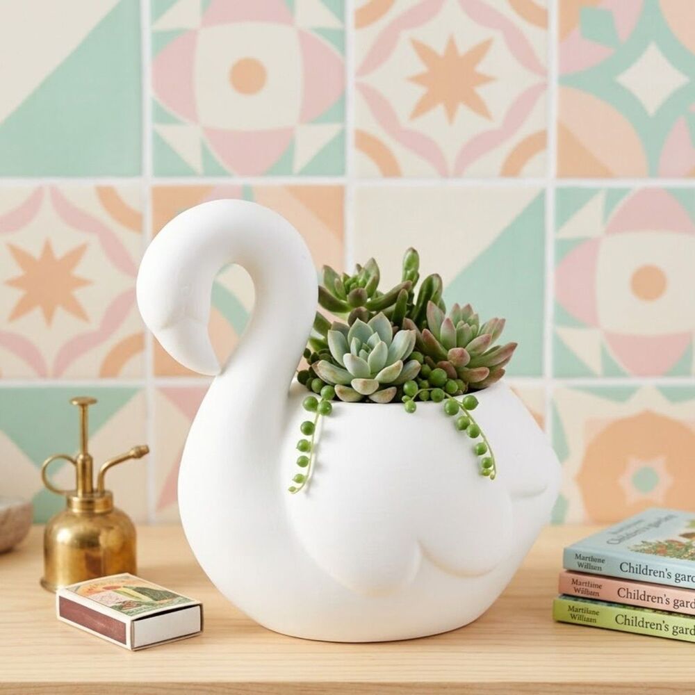 5" Tall Swan Mini Planter | Paintable | Brand New!